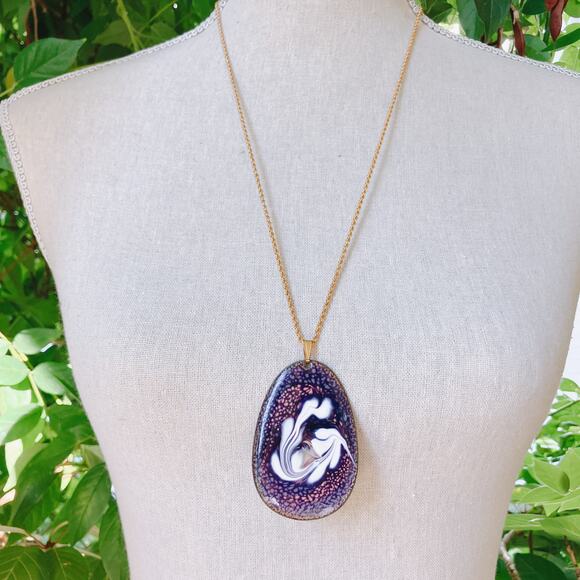 Mid Century Enamel Pendant Purple White Abstract VTG 1960s Necklace Modernist - Picture 2 of 14